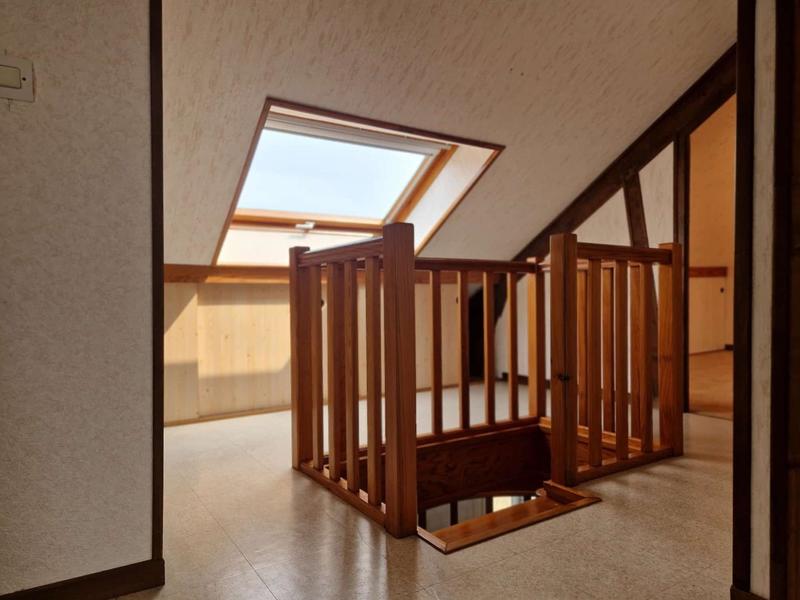 Maison - 107 m² - 7 pièces