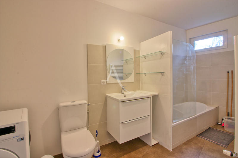 Appartement - 57 m² - 2 pièces