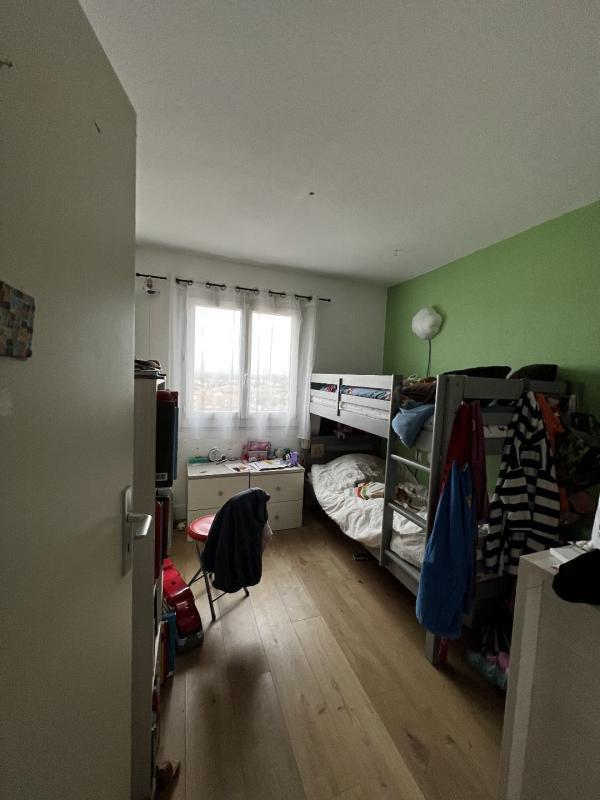 Appartement - 82 m² - 4 pièces