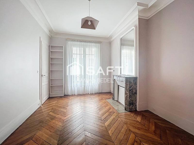 Appartement - 101 m² - 5 pièces