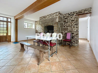 Maison - 100 m² - 4 pièces