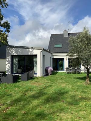 Maison - 140 m² - 5 pièces