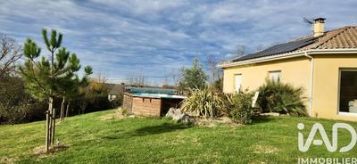 Maison - 140 m² - 6 pièces