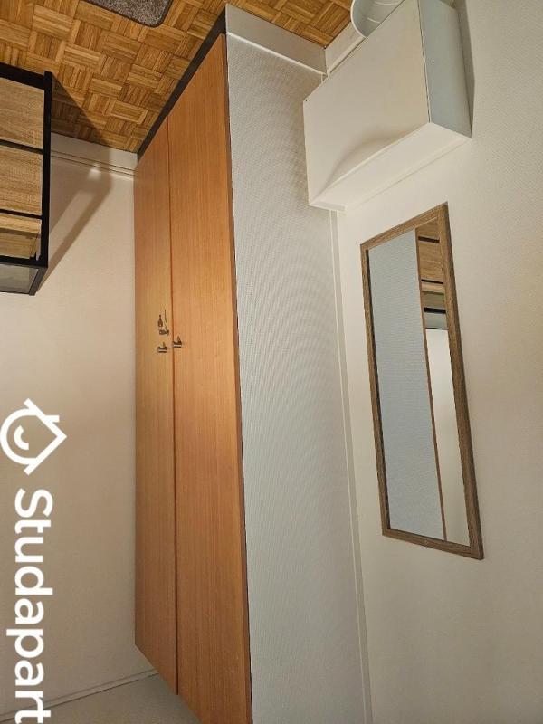 Chambre - 10 m² - 1 pièce