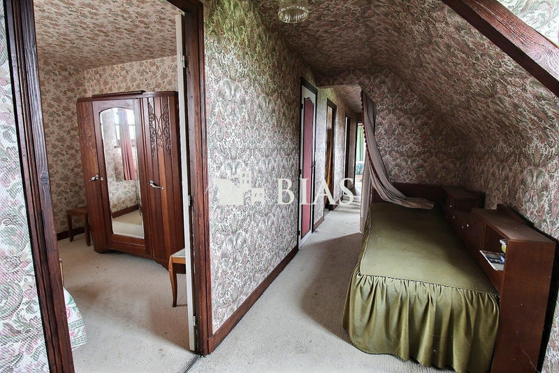 Maison ancienne - 164 m² - 7 pièces