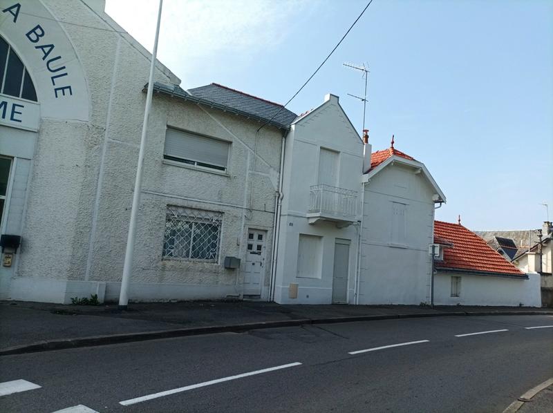 Maison traditionnelle - 81 m² - 3 pièces