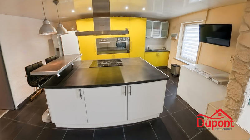 Maison - 105 m² - 5 pièces