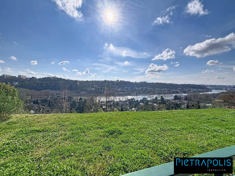 Appartement - 74 m² - 3 pièces