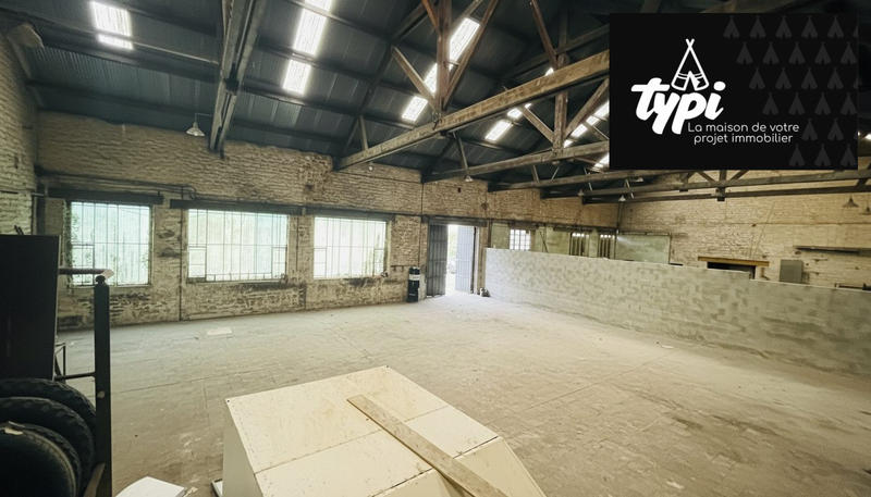 Maison - 290 m² - 1 pièce