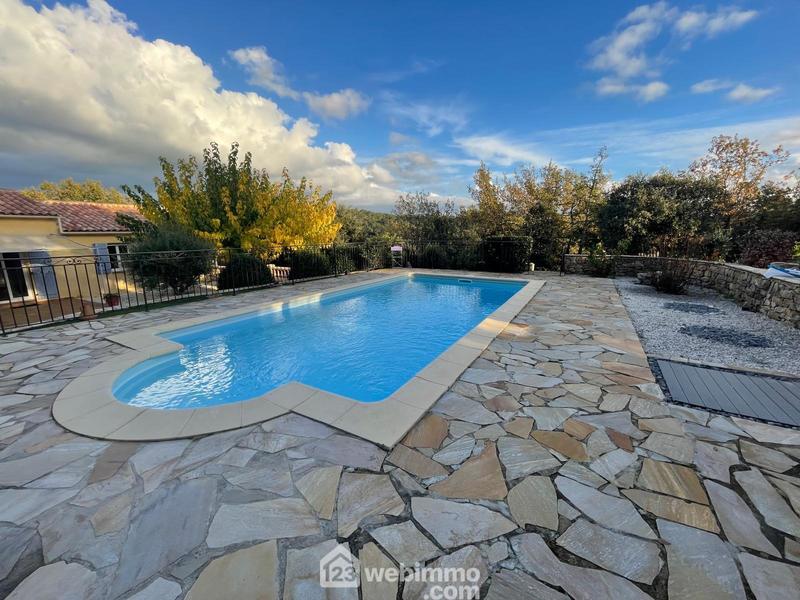 Villa - 82 m² - 4 pièces