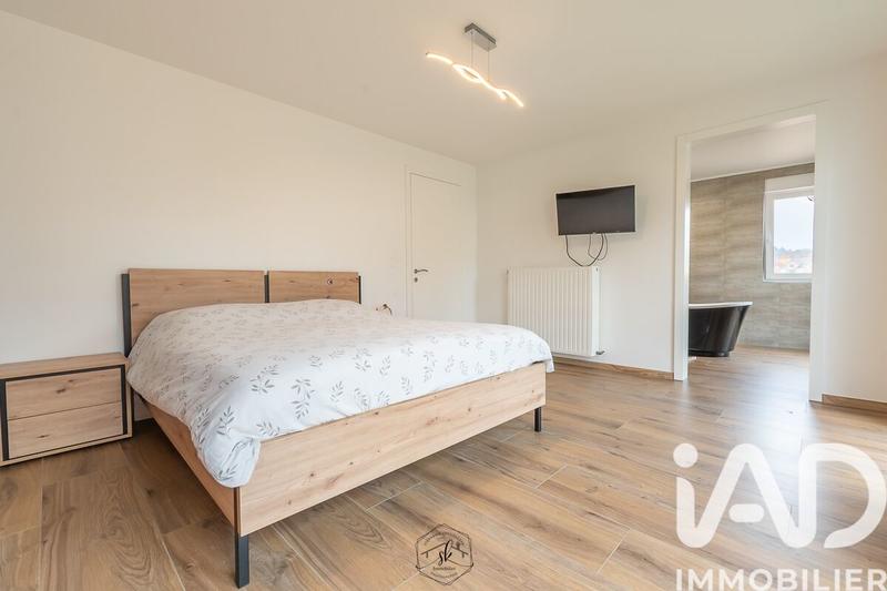 Maison - 159 m² - 5 pièces