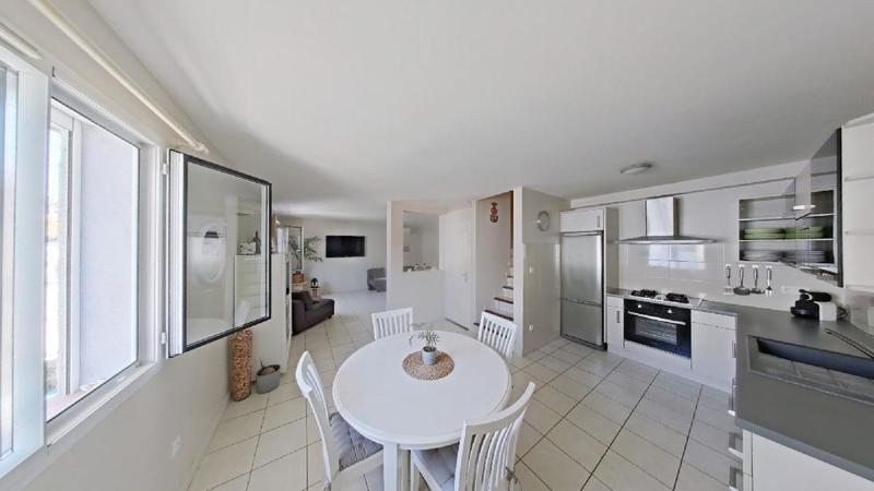 Maison de ville - 88 m² - 4 pièces