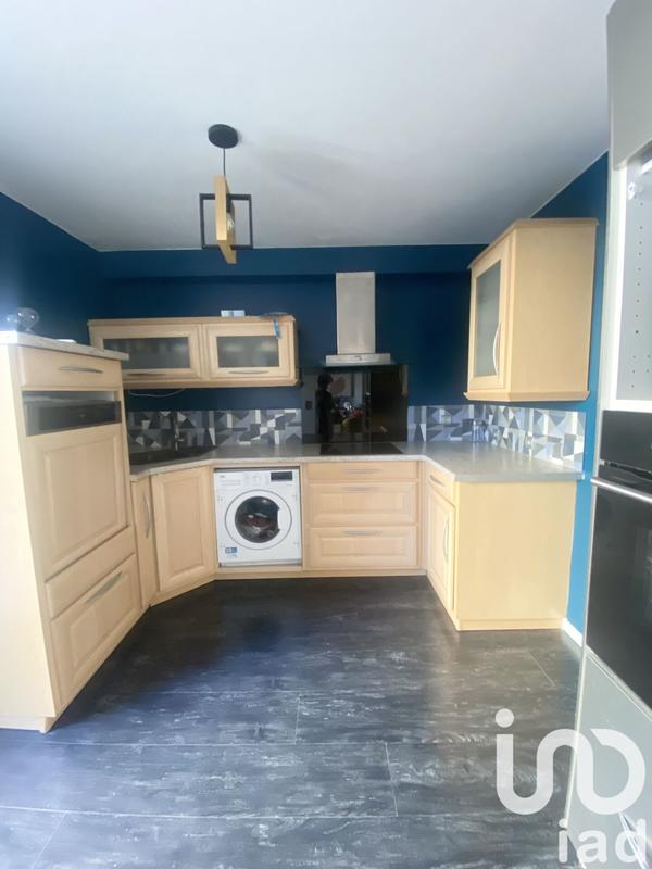 Maison - 85 m² - 5 pièces