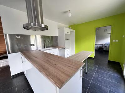 Maison - 120 m² - 5 pièces