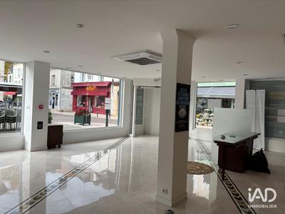 Local commercial - 82 m²