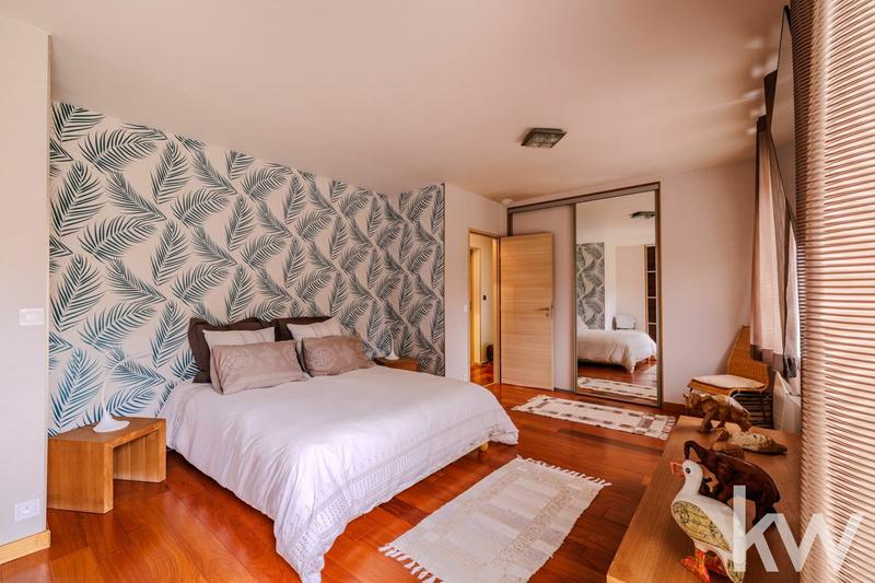 Maison - 120 m² - 5 pièces