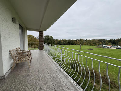 Maison - 320 m² - 10 pièces