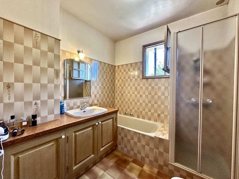 Maison - 158 m² - 5 pièces