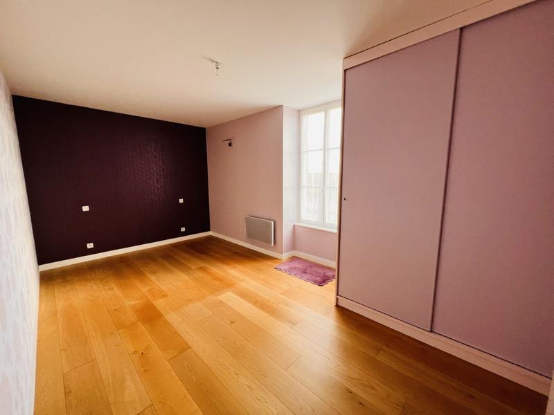 Maison ancienne - 210 m² - 18 pièces