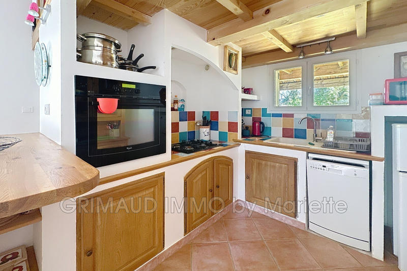 Maison - 248 m² - 7 pièces