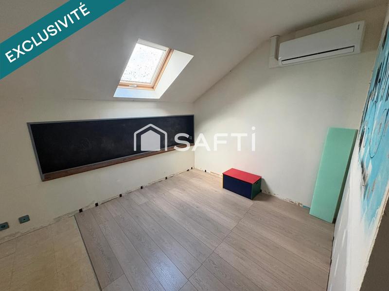 Maison - 180 m² - 6 pièces