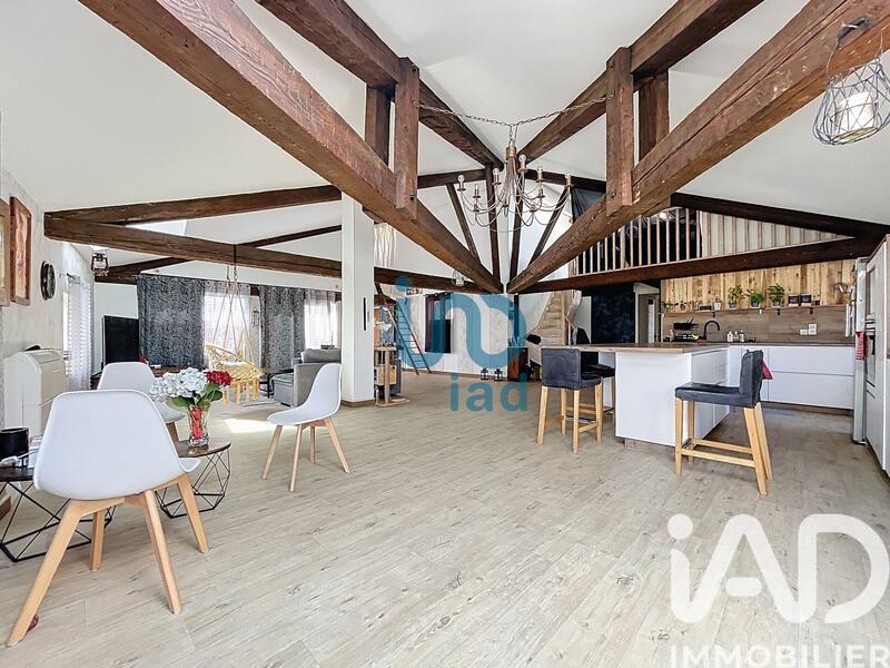 Appartement - 155 m² - 5 pièces