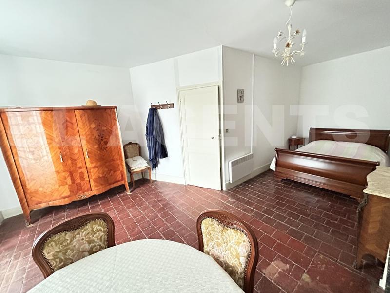 Corps de ferme - 80 m² - 3 pièces