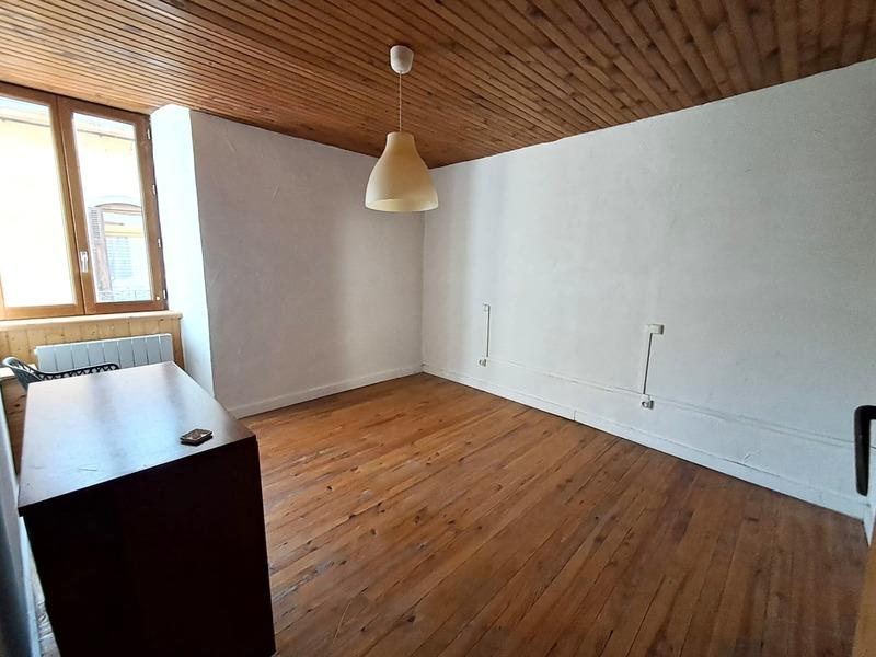 Maison de village - 110 m² - 4 pièces