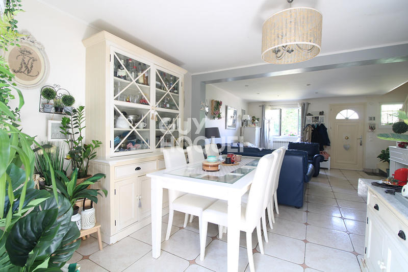 Maison - 130 m² - 6 pièces