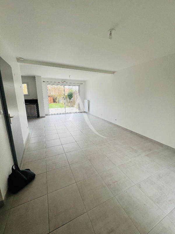 Maison - 102 m² - 5 pièces