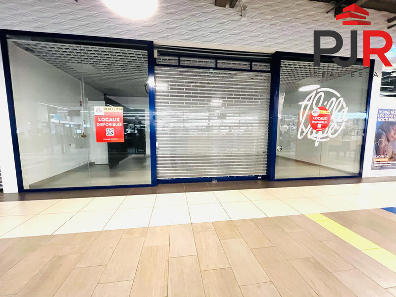 Local commercial - 49 m² - 2 pièces