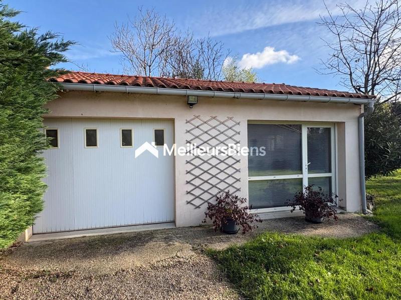 Maison - 80 m² - 5 pièces