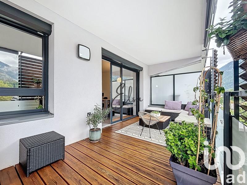 Appartement - 83 m² - 4 pièces