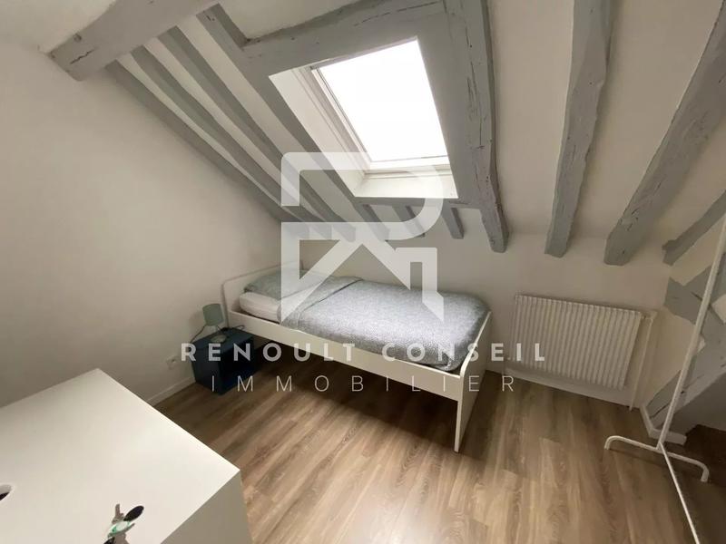 Appartement - 109 m² - 6 pièces