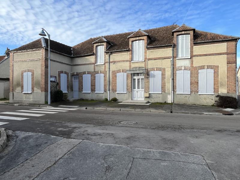 Maison de village - 136 m² - 5 pièces