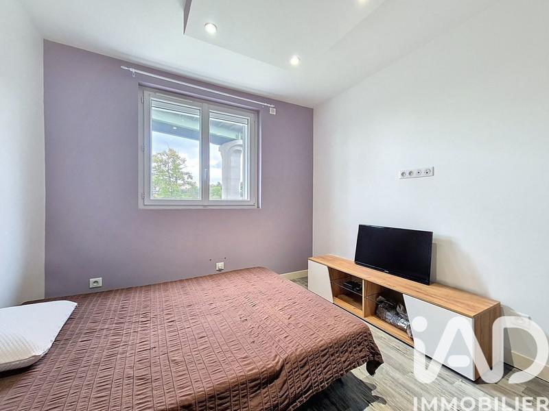 Maison - 92 m² - 5 pièces