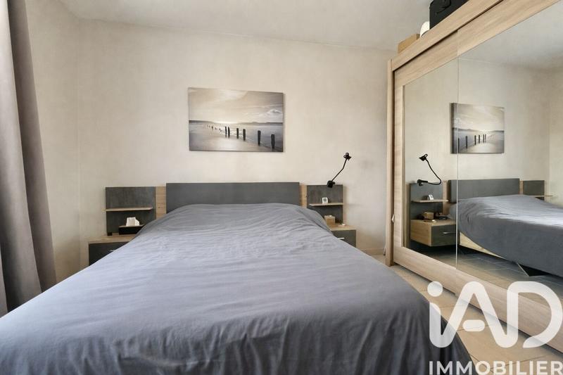 Maison - 99 m² - 5 pièces