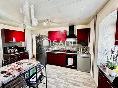 Maison - 131 m² - 6 pièces