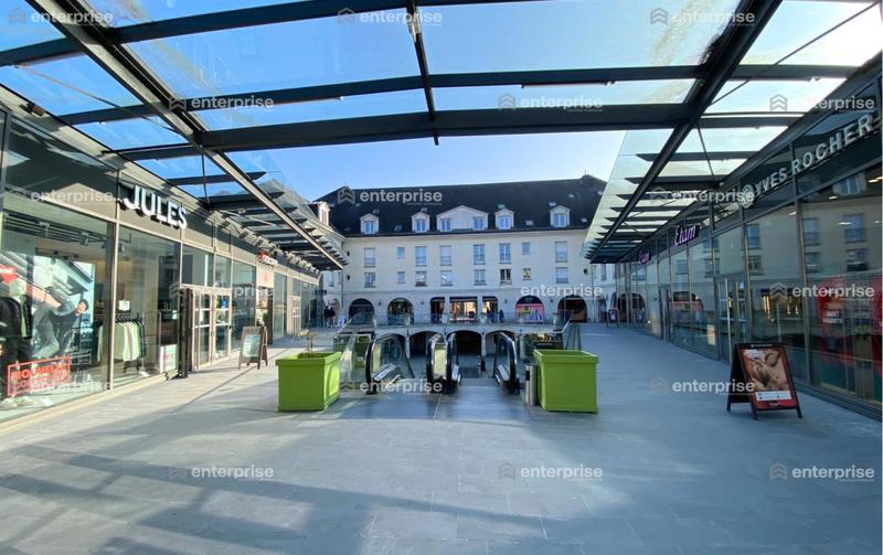 Local commercial - 120 m²