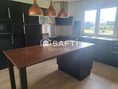 Maison - 85 m² - 3 pièces