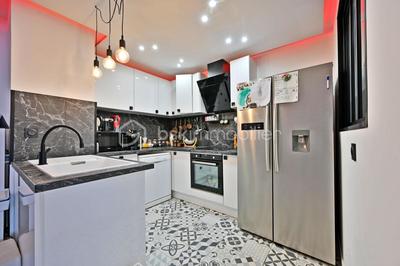 Appartement - 56 m² - 3 pièces