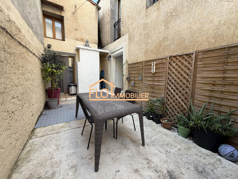 Maison - 96 m² - 5 pièces