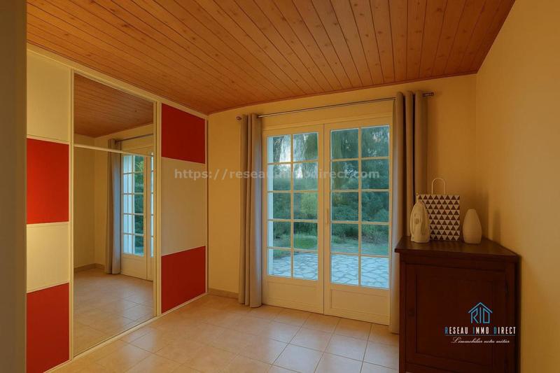 Maison - 169 m² - 8 pièces