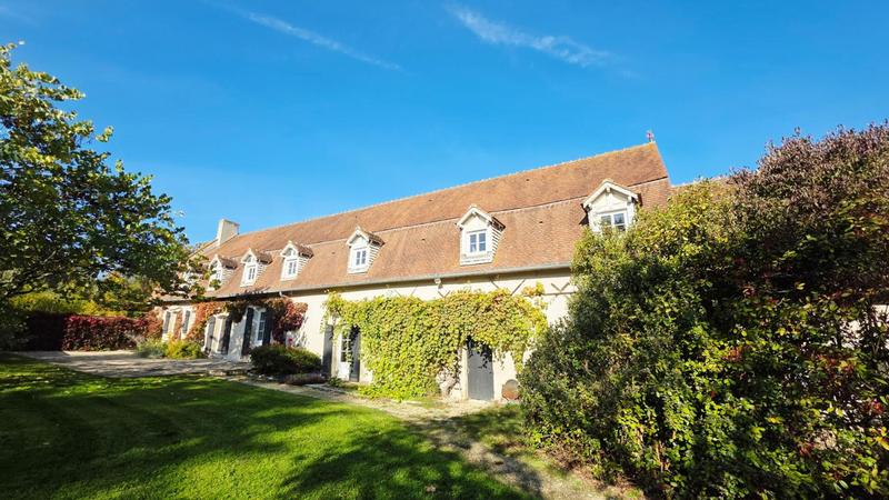 Maison - 409 m² - 13 pièces