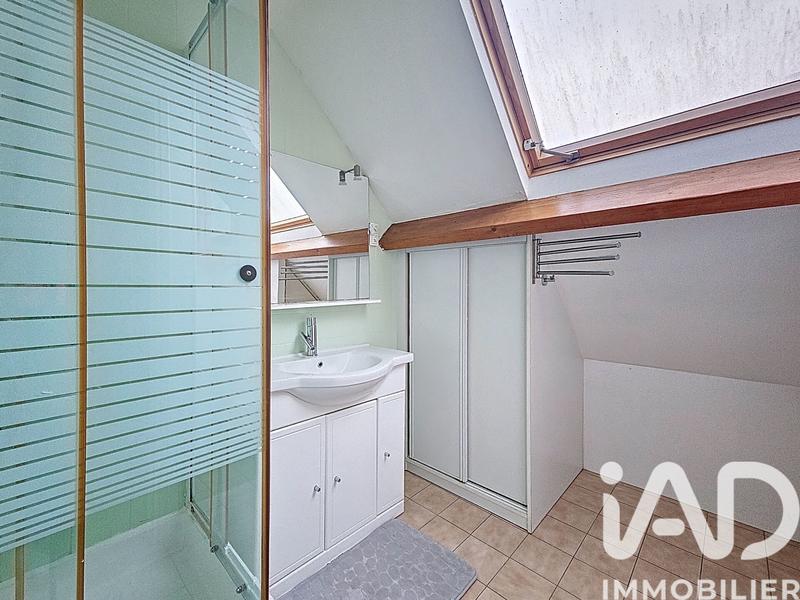 Maison - 188 m² - 9 pièces