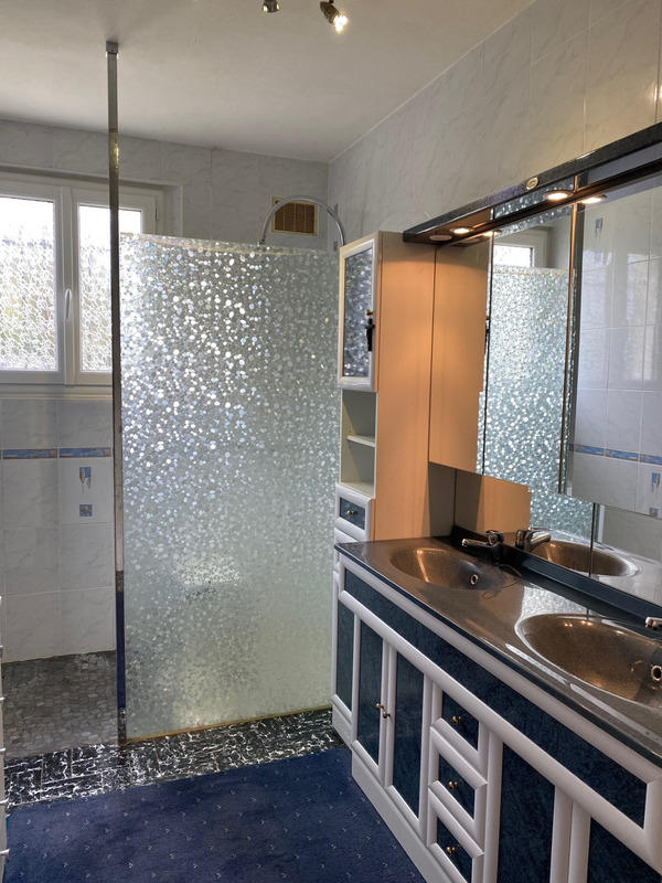 Maison - 140 m² - 7 pièces