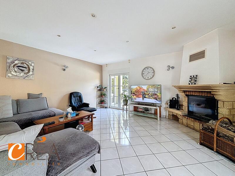 Maison - 600 m² - 1 pièce