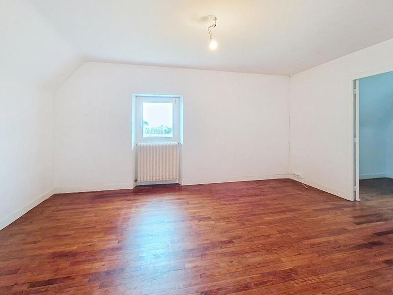 Maison - 150 m² - 7 pièces