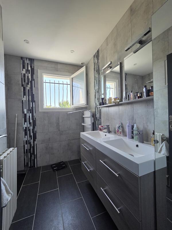 Maison - 132 m² - 7 pièces