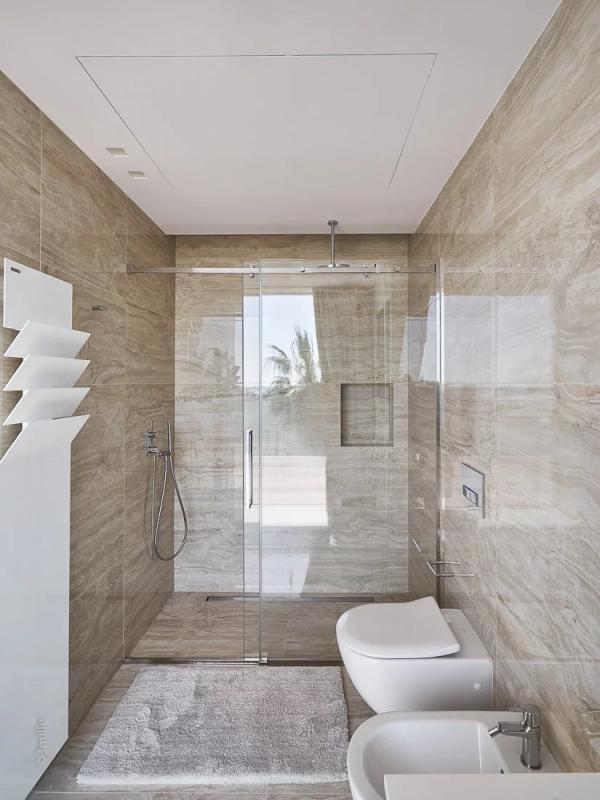 Maison - 480 m² - 7 pièces